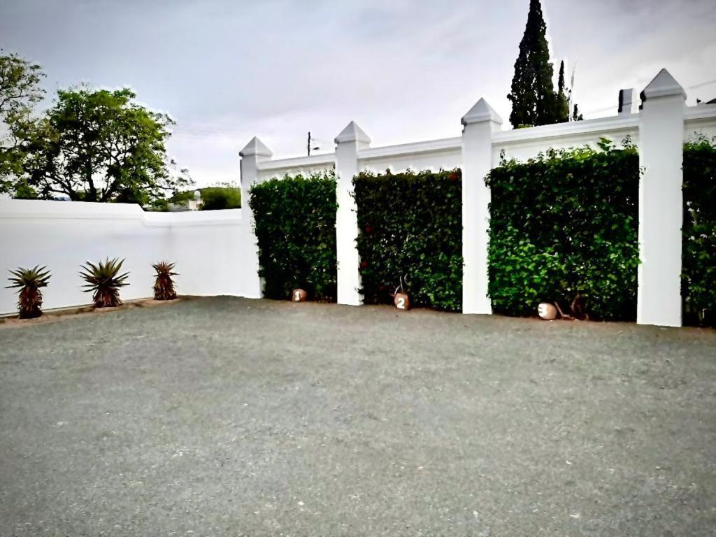 De Graaff Manor Hotel Bagian luar foto