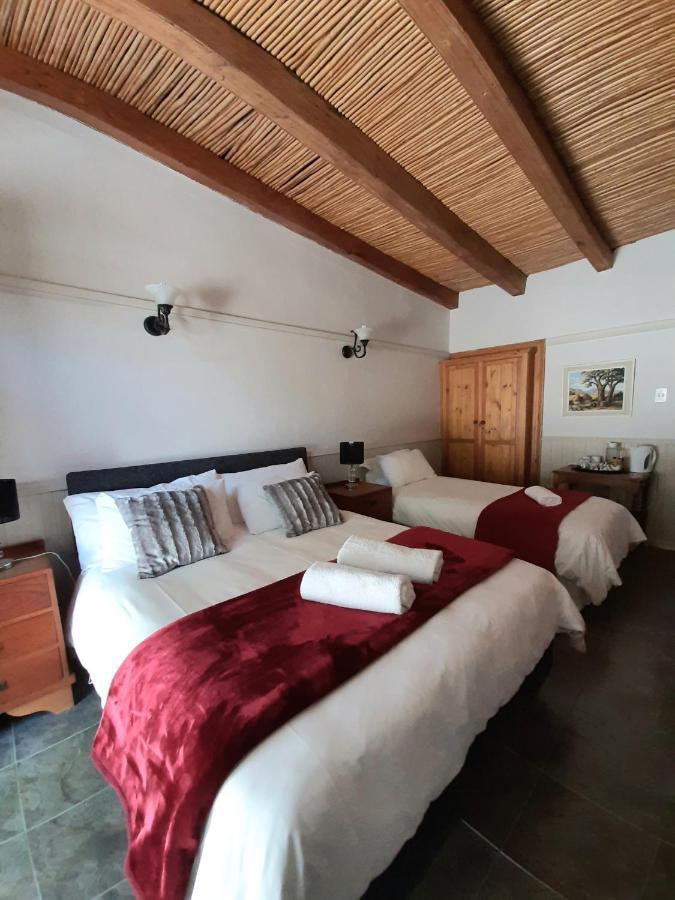 De Graaff Manor Hotel Bagian luar foto