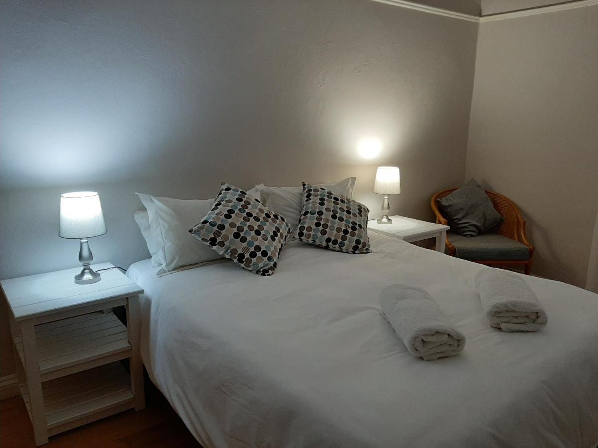 De Graaff Manor Hotel Bagian luar foto