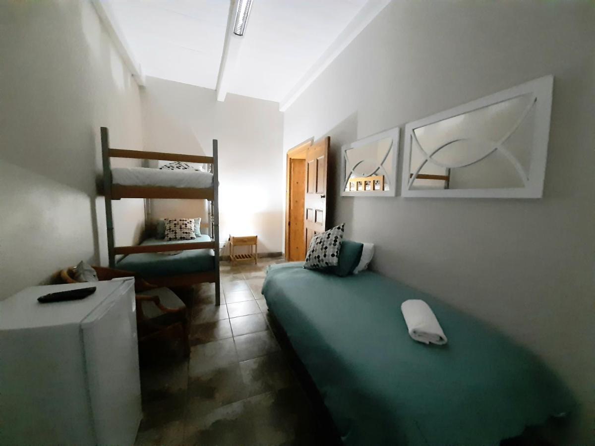 De Graaff Manor Hotel Bagian luar foto
